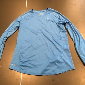 nike longlseeve